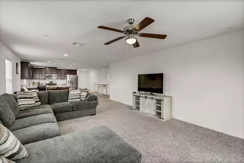 4202 E Harold Ave, Visalia, CA 93292 photo 19