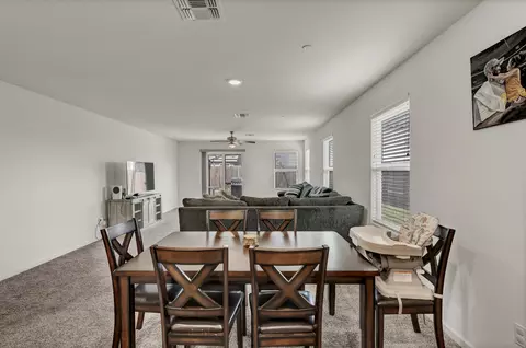 4202 E Harold Ave, Visalia, CA 93292 photo 13