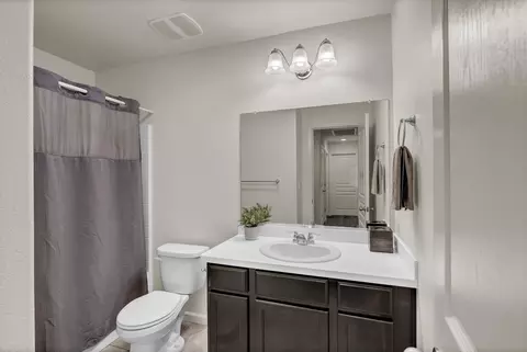 4202 E Harold Ave, Visalia, CA 93292 photo 23