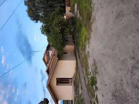 12858 S Mccall Ave, Selma, CA 93662