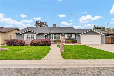 1346 W Howard Ave, Visalia, CA 93277