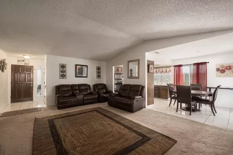 2334 4th St, Sanger, CA 93657 photo 9