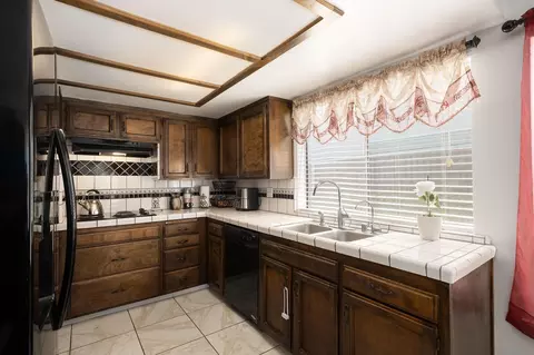 2334 4th St, Sanger, CA 93657 photo 11
