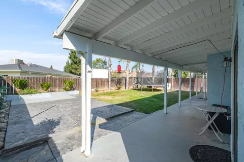 2334 4th St, Sanger, CA 93657 photo 18