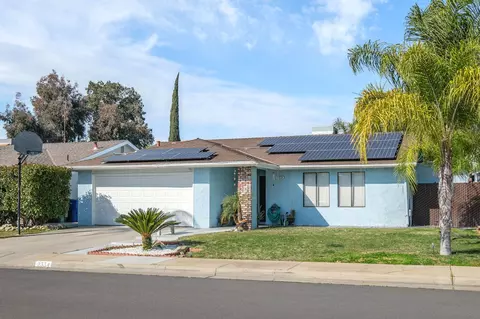 2334 4th St, Sanger, CA 93657