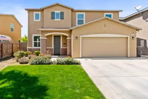 531 S Laguna St, Visalia, CA 93292