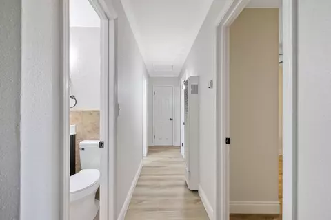 Entry Way - 756 E North Way, Dinuba, CA 93618 photo 2 of 2