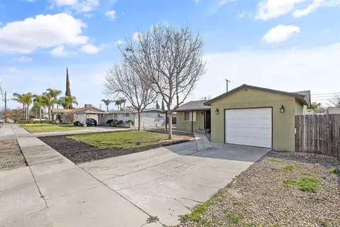 Other - 756 E North Way, Dinuba, CA 93618 photo 2 of 13