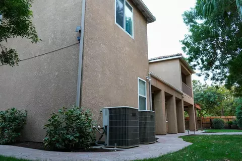 1630 N Filbert Ave, Clovis, CA 93619 photo 8