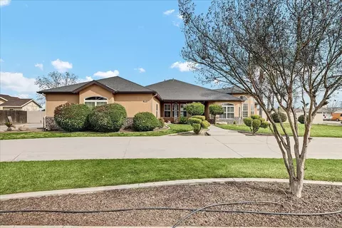245 Dairy Ave, Corcoran, CA 93212 photo 2
