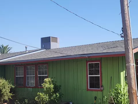 Exterior - 25375 Ave 208 #208, Strathmore, CA 93267 photo 2 of 4