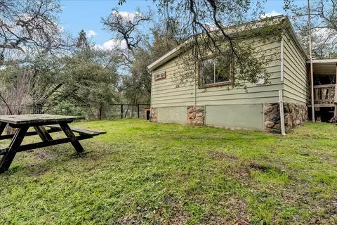 44246 Balch Park Rd, Springville, CA 93265 photo 4