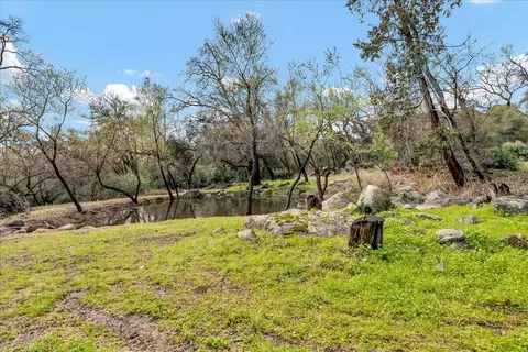 44246 Balch Park Rd, Springville, CA 93265 photo 9