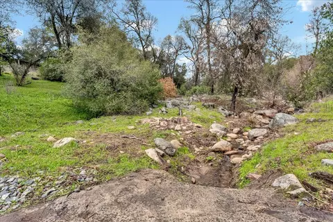 44246 Balch Park Rd, Springville, CA 93265 photo 7