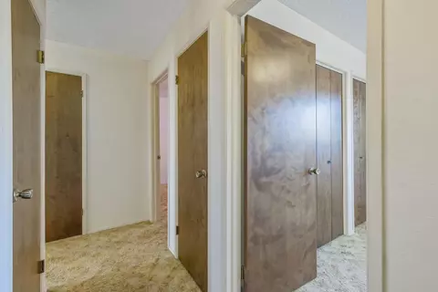 Entry Way - 1661 W Visalia Rd, Exeter, CA 93221 photo 6 of 11