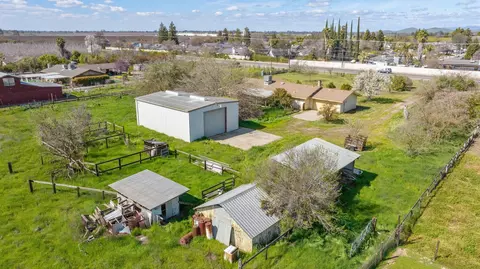 View/Area - 1661 W Visalia Rd, Exeter, CA 93221 photo 9 of 14