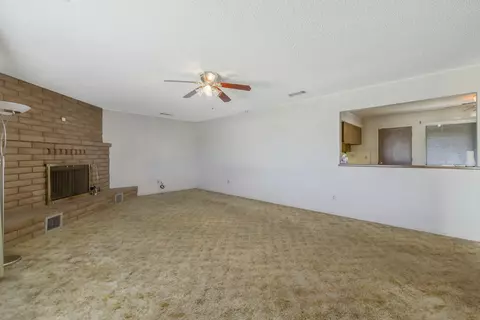 Living - 1661 W Visalia Rd, Exeter, CA 93221 photo 2 of 3