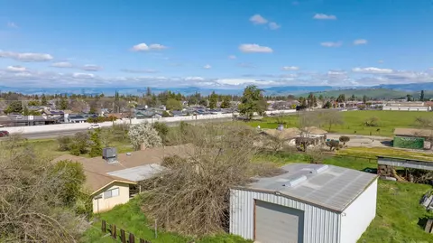 View/Area - 1661 W Visalia Rd, Exeter, CA 93221 photo 10 of 14