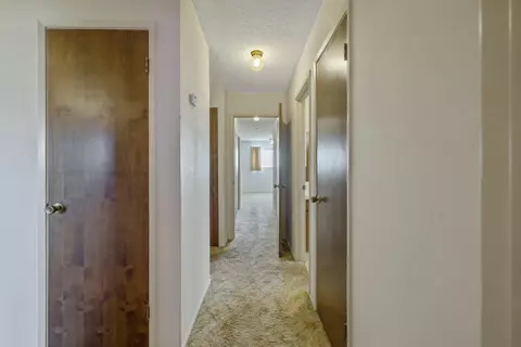 Entry Way - 1661 W Visalia Rd, Exeter, CA 93221 photo 8 of 11