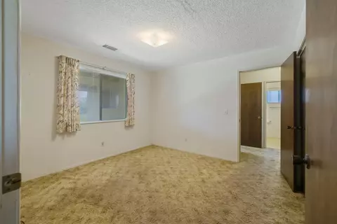 Bedroom - 1661 W Visalia Rd, Exeter, CA 93221 photo 1 of 6