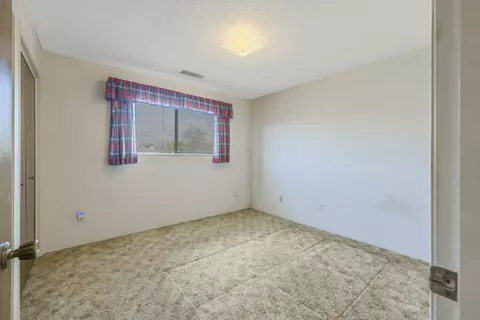 Bedroom - 1661 W Visalia Rd, Exeter, CA 93221 photo 3 of 6