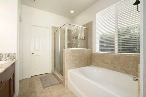3176 Browning Ave, Clovis, CA 93619 photo 17