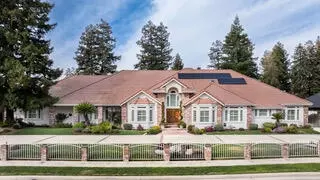 660 E Chevy Chase Dr, Tulare, CA 93274