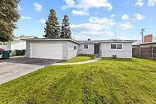 1495 E Burton Ave, Tulare, CA 93274
