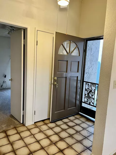 1826 E Babcock Ave, Visalia, CA 93292 photo 31