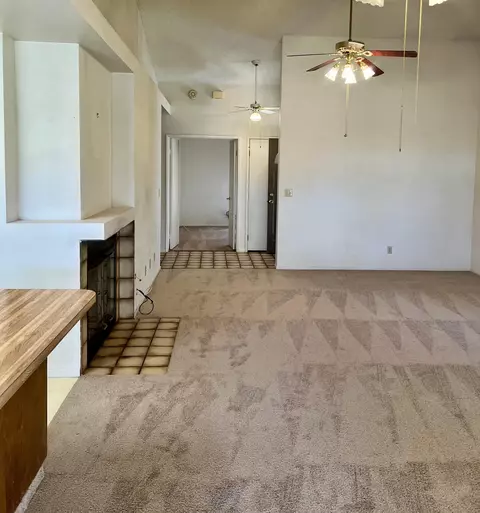 1826 E Babcock Ave, Visalia, CA 93292 photo 7