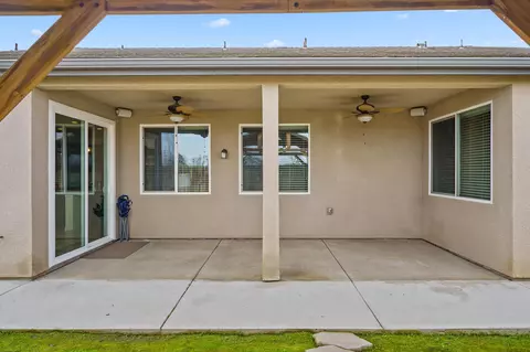 Exterior - 816 E Copper Ave, Visalia, CA 93292 photo 2 of 4