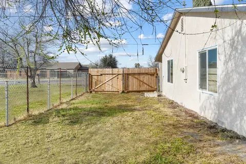 2607 Olympic Ave, Corcoran, CA 93212 photo 23