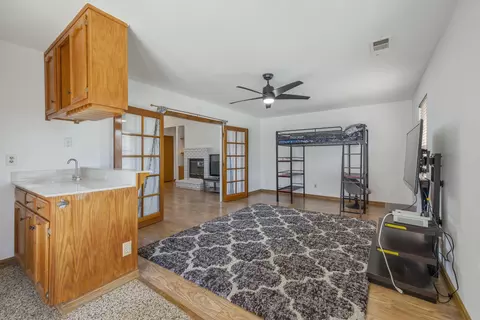 2533 E Vine Ct, Visalia, CA 93292 photo 17