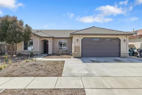 2785 Eshom Creek Ct, Tulare, CA 93274