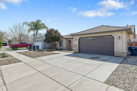 2785 Eshom Creek Ct, Tulare, CA 93274 photo 3