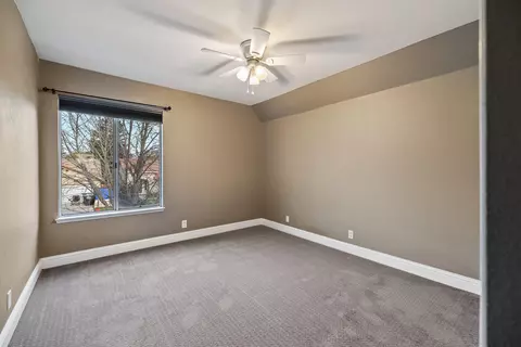 1843 E Westcott Ct, Visalia, CA 93292 photo 34