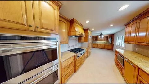 Kitchen - 8799 14th Ave, Hanford, CA 93230 photo 3 of 3