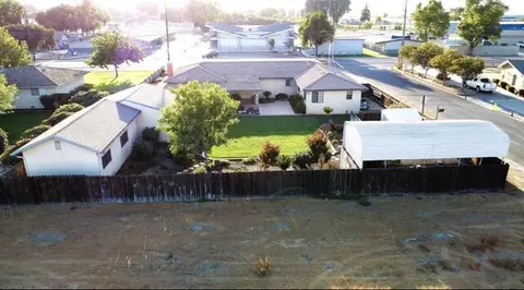 View/Area - 8799 14th Ave, Hanford, CA 93230 photo 1 of 4