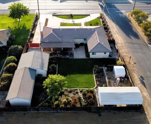 View/Area - 8799 14th Ave, Hanford, CA 93230 photo 2 of 4