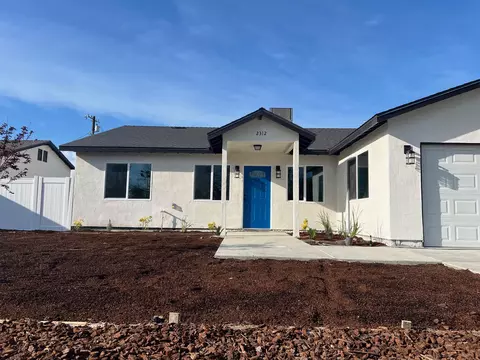 2312 Brokaw Ave, Corcoran, CA 93212