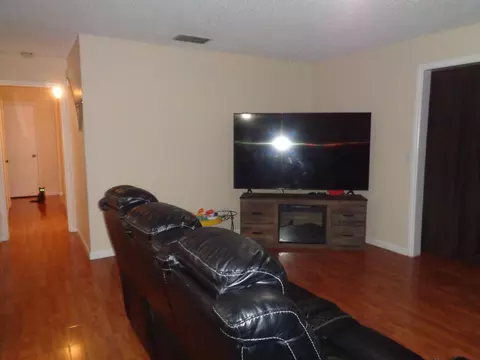 1173 Van Ct, Hanford, CA 93230 photo 10