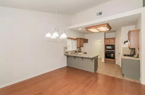 261 E Gibson Ave, Reedley, CA 93654 photo 11