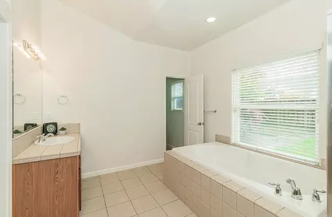 261 E Gibson Ave, Reedley, CA 93654 photo 27