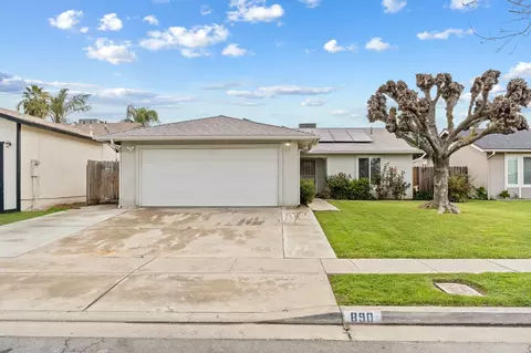 890 Belmont St, Tulare, CA 93274