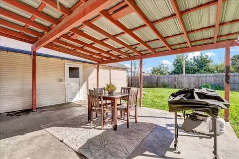 1094 E Sierra Way, Dinuba, CA 93618 photo 23