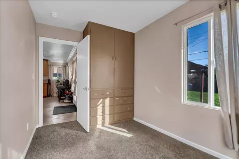 1094 E Sierra Way, Dinuba, CA 93618 photo 15