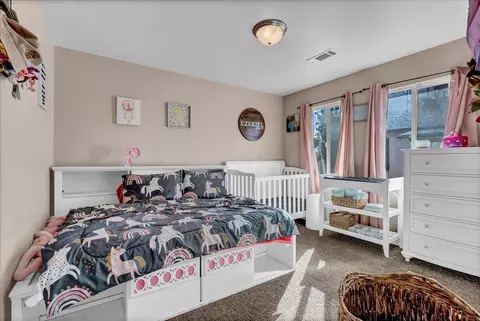 1094 E Sierra Way, Dinuba, CA 93618 photo 17