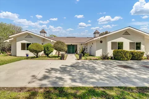 16425 Mustang Dr, Springville, CA 93265