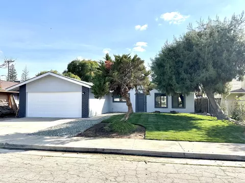 361 Olivewood Cir, Porterville, CA 93257