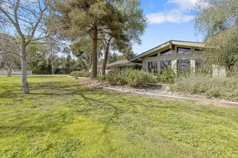 Exterior - 9678 Elder Ave, Hanford, CA 93230 photo 4 of 46